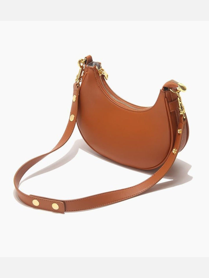 Bolso bandolera de piel media luna 