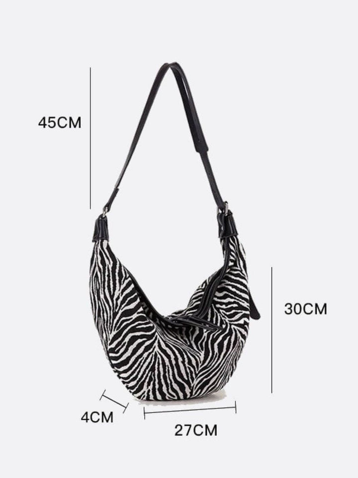 bolso hobo cebra